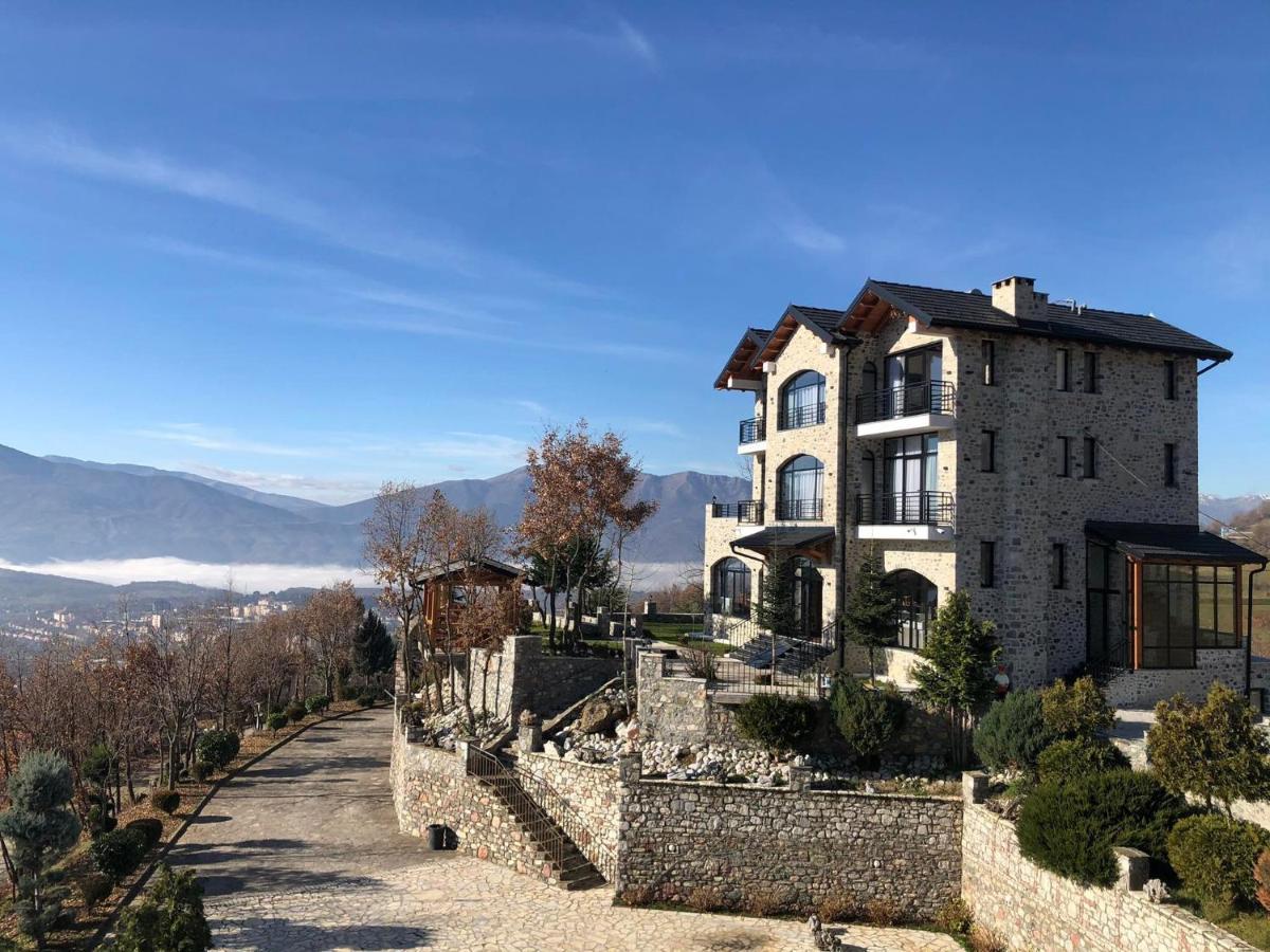 Hotel Bujtina Vrenezi Peshkopi Esterno foto