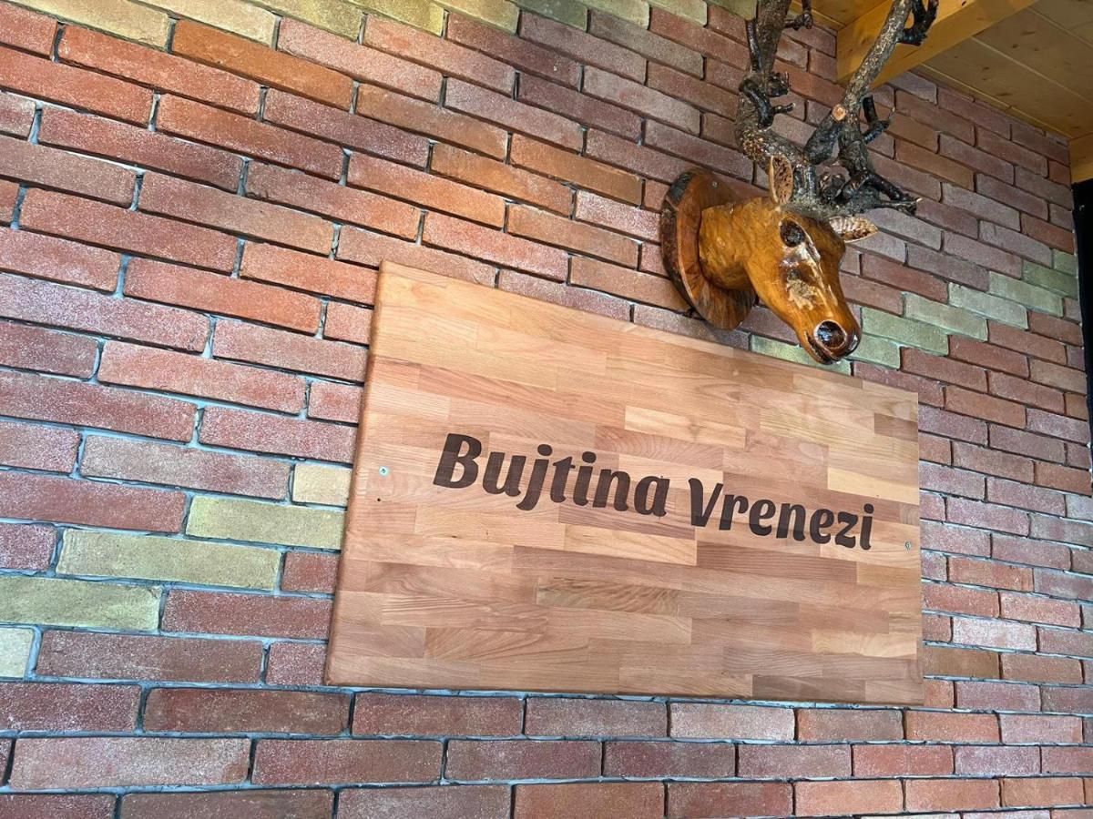 Hotel Bujtina Vrenezi Peshkopi Esterno foto