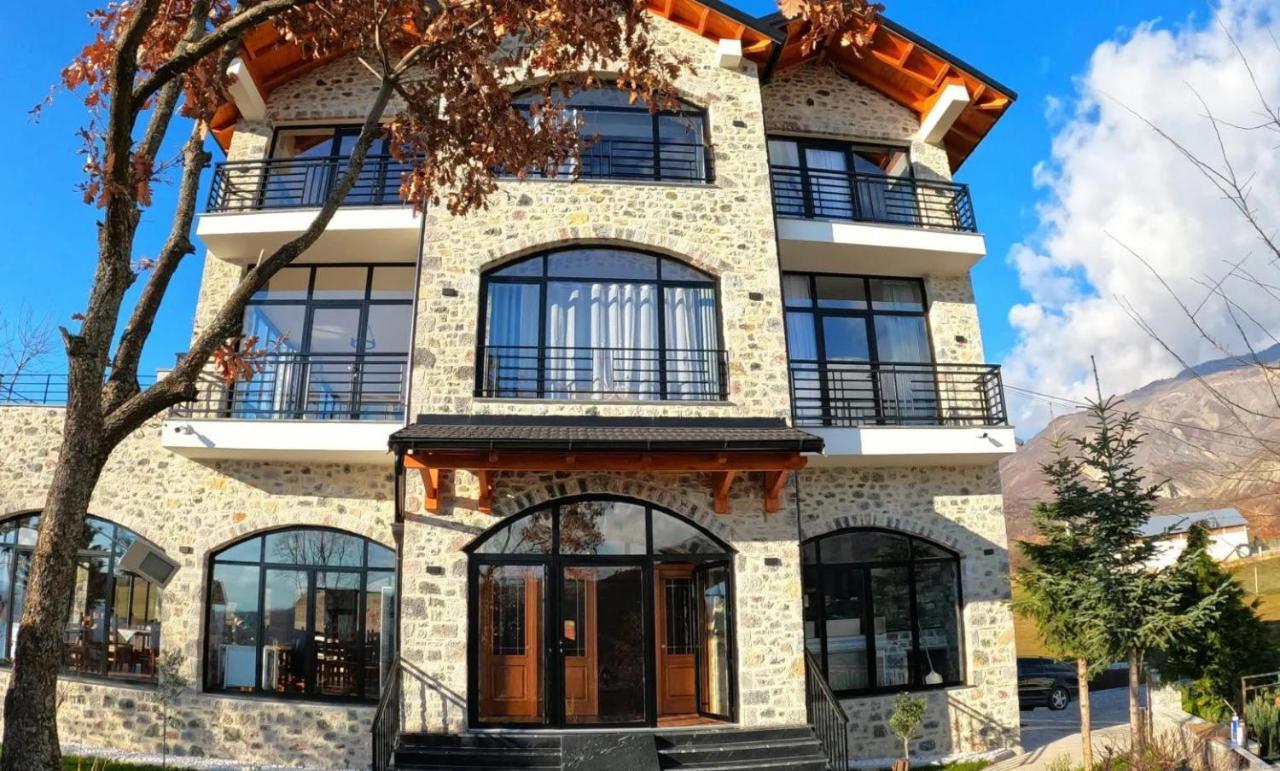 Hotel Bujtina Vrenezi Peshkopi Esterno foto