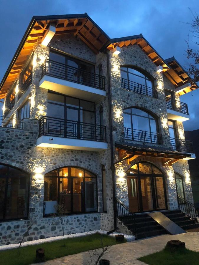 Hotel Bujtina Vrenezi Peshkopi Esterno foto